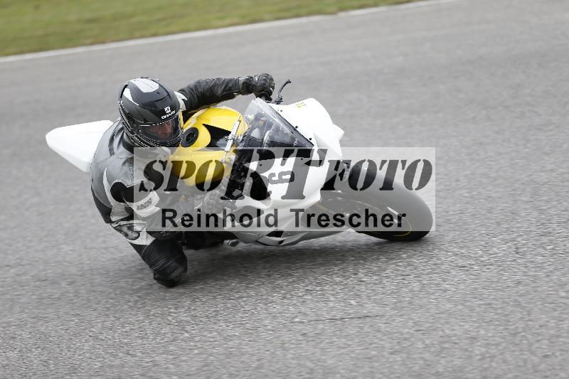 /Archiv-2024/70 16.09.2024 Plüss Moto Sport ADR/Einsteiger/6